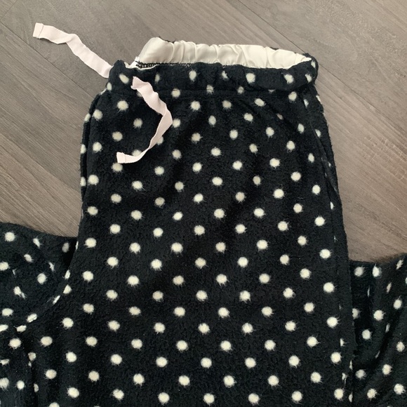 DKNY Polka Dot Cozy PJ Set - Picture 7 of 9